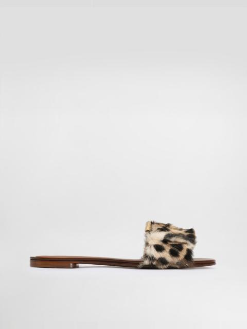 Dolce & Gabbana Leo-print flat slippers
