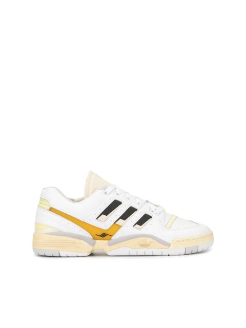 adidas Torsion lace up sneakers