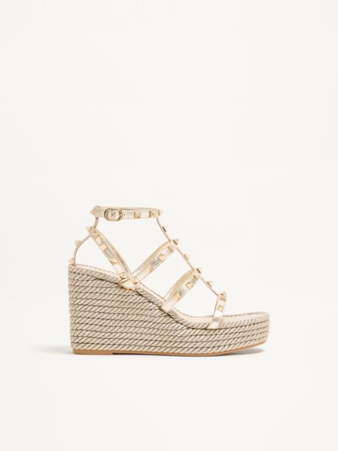 Valentino ROCKSTUD LAMINATED NAPPA WEDGE SANDAL 95 MM