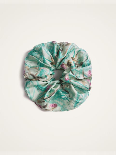 Giga Scrunchie