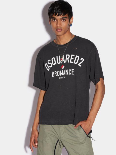 D2 BROMANCE IRON T-SHIRT