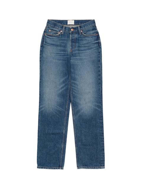 DÔEN LEONE JEAN
