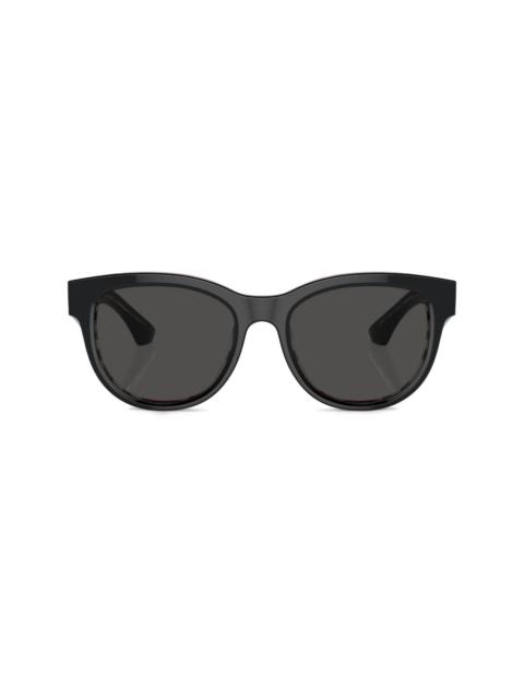 Burberry wayfarer-frame sunglasses