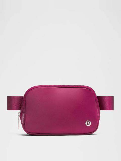 lululemon Everywhere Belt Bag 1L