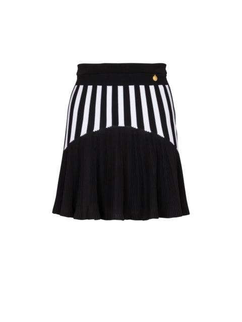 Pleated striped knit skirt