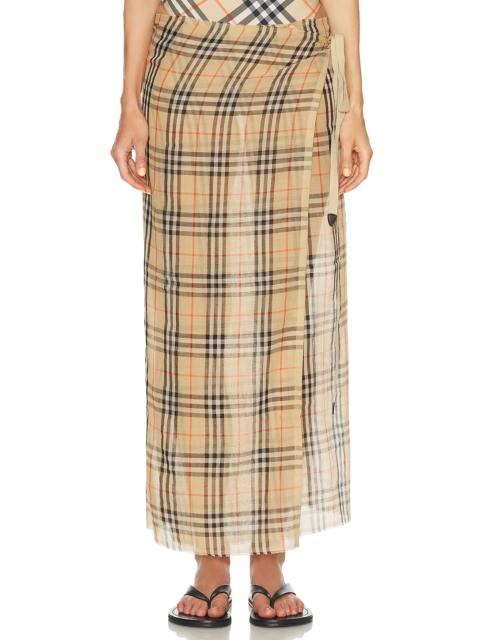 Burberry Plaid Pareo