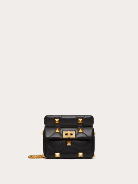 SMALL ROMAN STUD THE SHOULDER BAG IN NAPPA WITH CHAIN