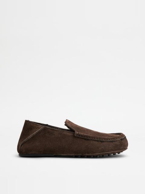 Tod's SLIPPER LOAFERS IN SUEDE - BROWN