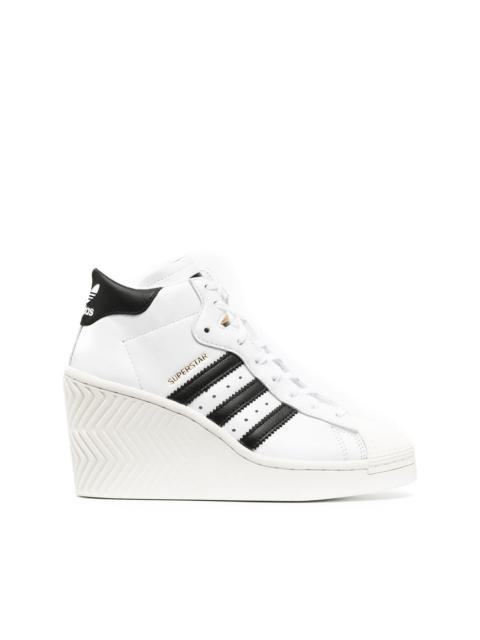adidas heeled 레이스 업 트레이너