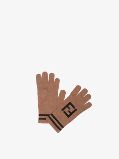 FENDI Gloves