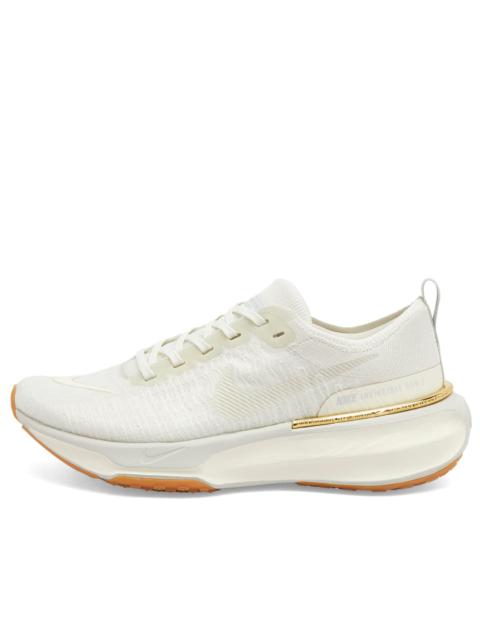 Nike Invincible 3 Sneaker