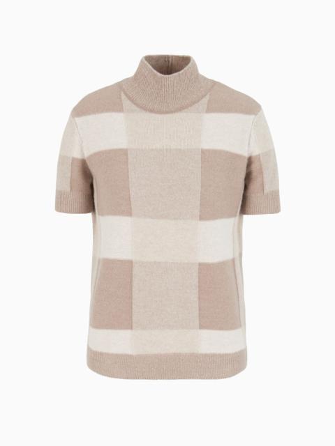 Icon short-sleeved virgin wool mock-neck jumper with a plated check motif