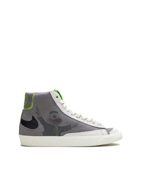 Blazer Mid ’77 "University of Oregon Football" sneakers