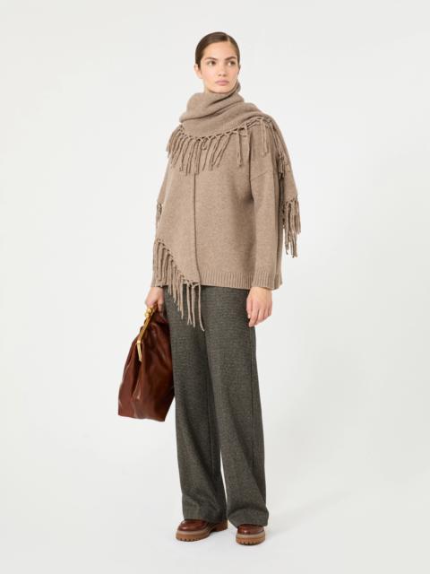 WEEKEND Max Mara TORNADO Fringed wool shawl - TURTLEDOVE