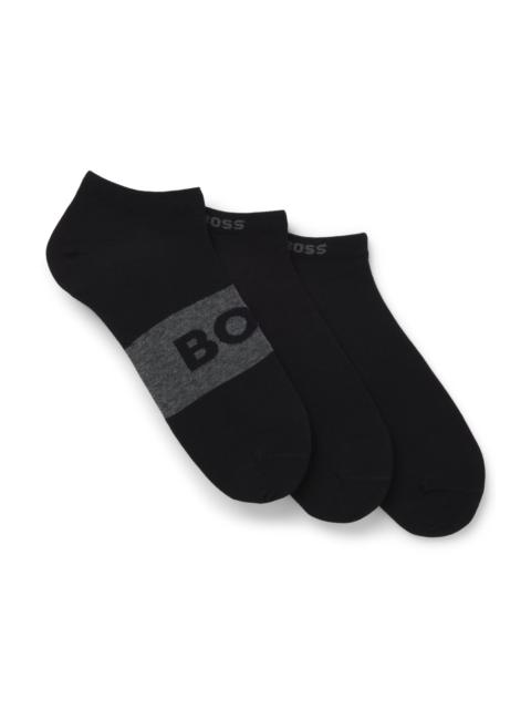 BOSS THREE-PACK OF COTTON-BLEND SOCKS IN AN ANKLE LENGTH