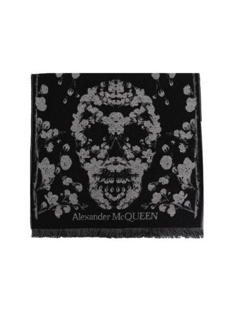 skull-motif wool scarf