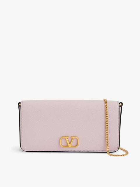 Valentino Garavani Vlogo Leather Wallet On A Chain In Gf9 Rose