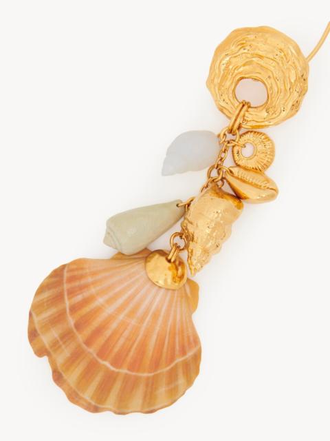 THE CHLOÉ SHELLS MONO EARRING