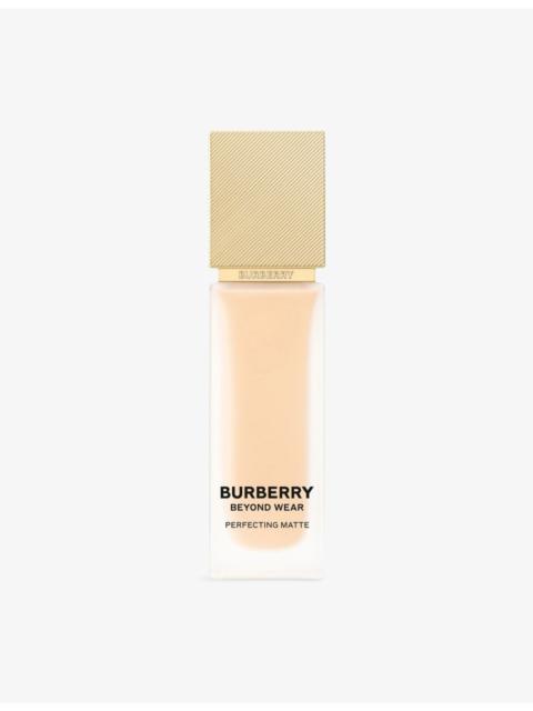 Burberry Beyond Wear Perfecting Matte foundation 30ml
