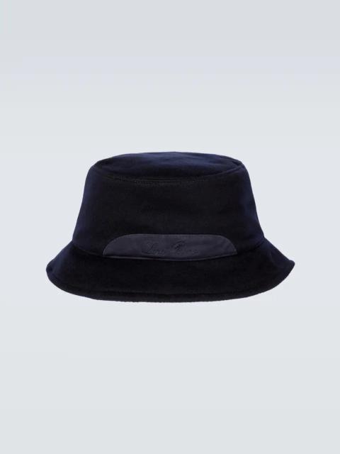 Cashmere bucket hat