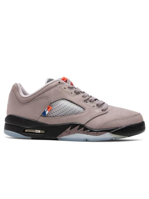 Jordan AIR JORDAN 5 RETRO LOW X PARIS SAINT-GERMAIN 'PANAME' - PUMICE/GAME ROYAL/BLACK