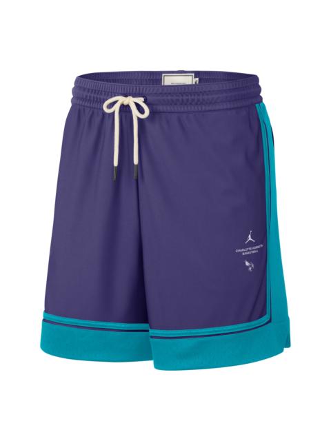 Nike Nike Charlotte Hornets Standard Issue 6" Shorts 'New Orchid Rapid Teal' IQ1689-566