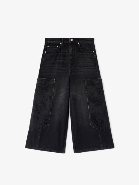 GANNI CROPPED CARGO JEANS IN BLACK DENIM