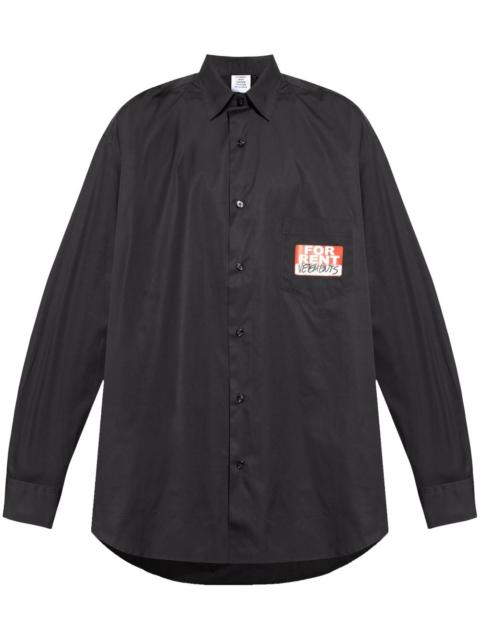 VETEMENTS sticker-print shirt