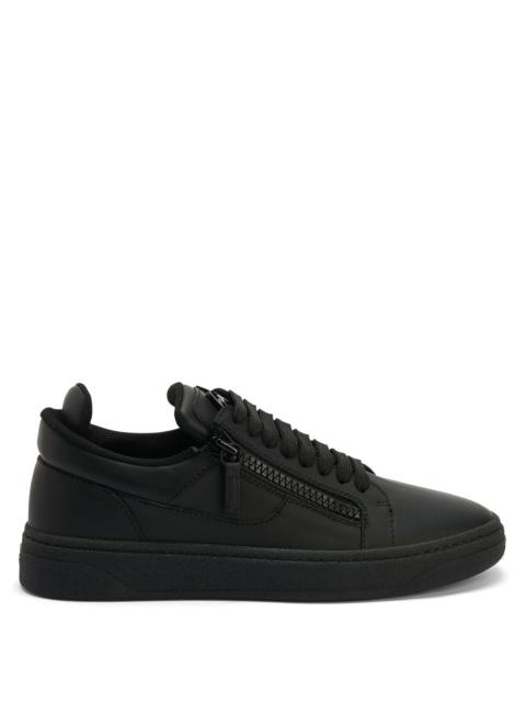 Giuseppe Zanotti Gz94
