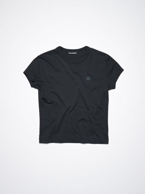Crew neck t-shirt - Fitted fit - Black