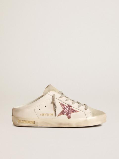 Bio-based Super-Star Sabot with pink glitter star and suede toe