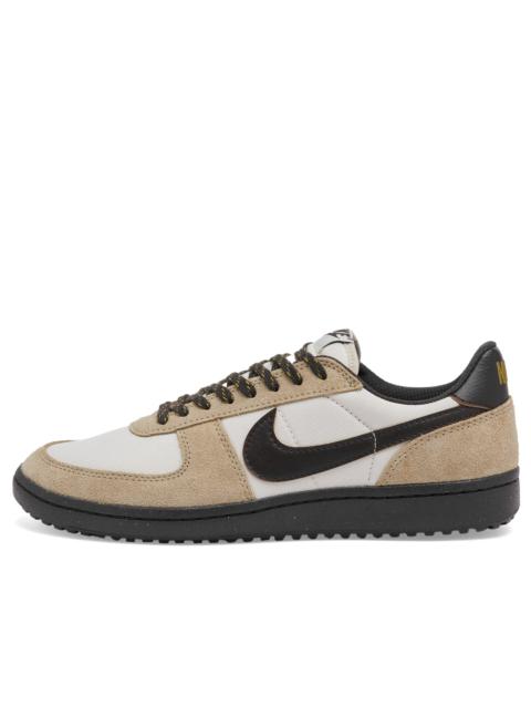 Nike Field General Sneaker