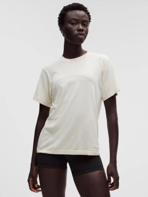 lululemon Swiftly Relaxed Short-Sleeve Shirt Hip Length *Logo