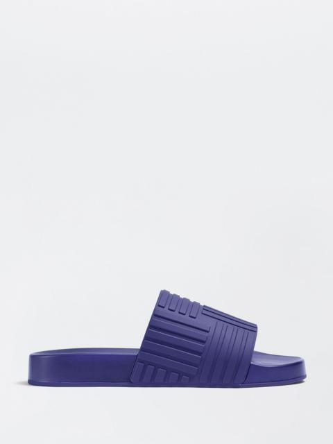 Bottega Veneta slider