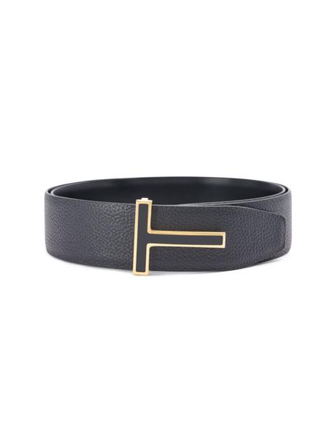T-buckle leather belt
