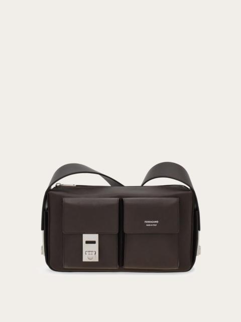 FERRAGAMO Utility shoulder bag with Hug buckle (M)