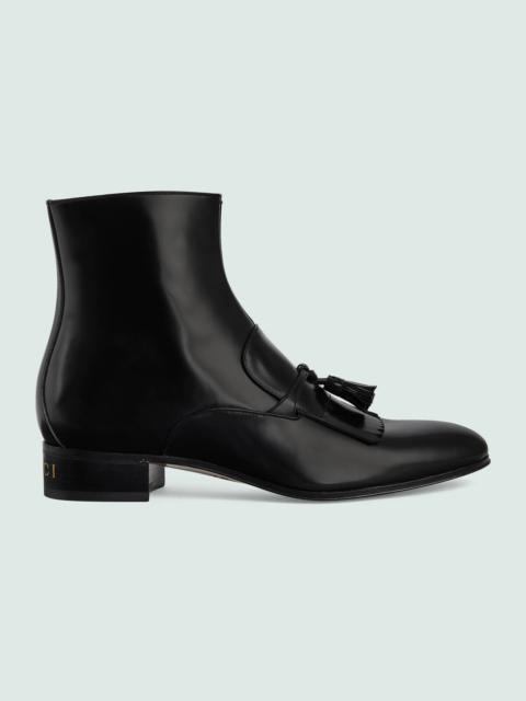 GUCCI Men's boot with tassel