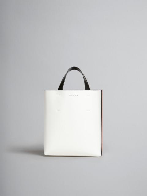 MUSEO SOFT SMALL BAG IN WHITE AND PINK LEATHER