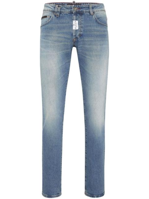 straight-cut jeans