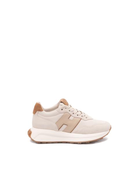 H641 logo-detail sneakers