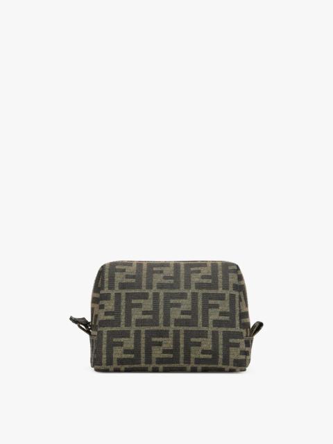 FENDI Small toiletry case with zip fastening and inside pocket. Made of fabric with iconic brown jacquard 