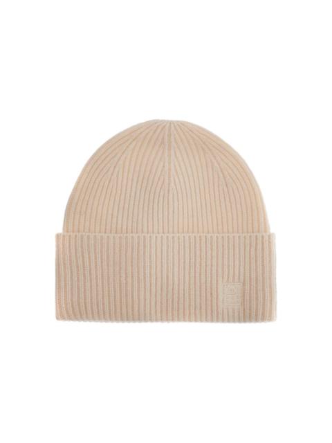 Totême BEIGE RIBBED WOOL BEANIE WITH EMBROIDERED LOGO
