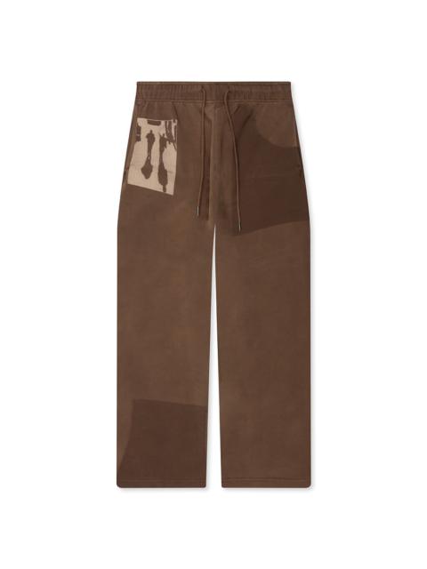 KidSuper SUN FADED SWEATPANTS - BROWN