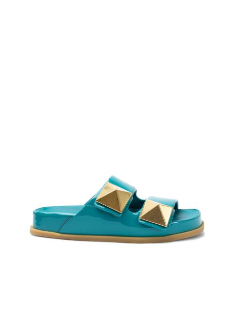 pyramid stud-embellishment slides