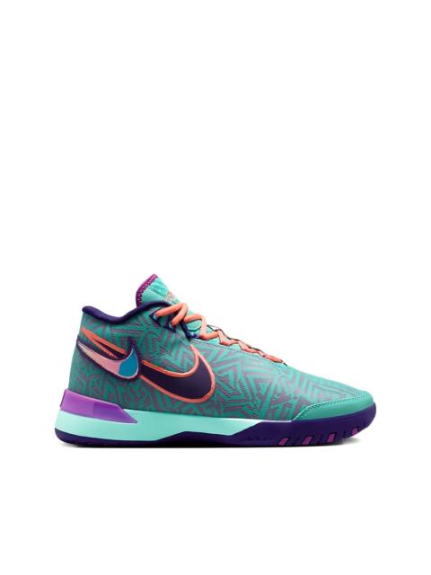 Nike Zoom LeBron NXXT Genisus sneakers