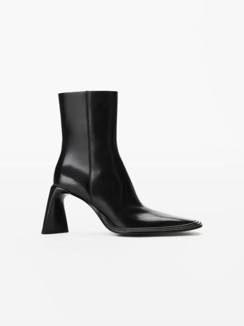 Alexander Wang BOOKER 85 ANKLE BOOT IN COW LEATHER