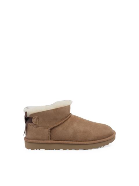 UGG UIltra Mini Bailey Bow boots