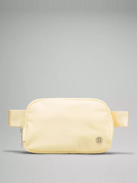 Everywhere Belt Bag 1L