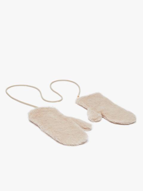 Max Mara Mittens in Teddy fabric