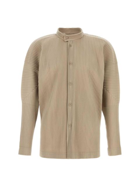 pleated shirt